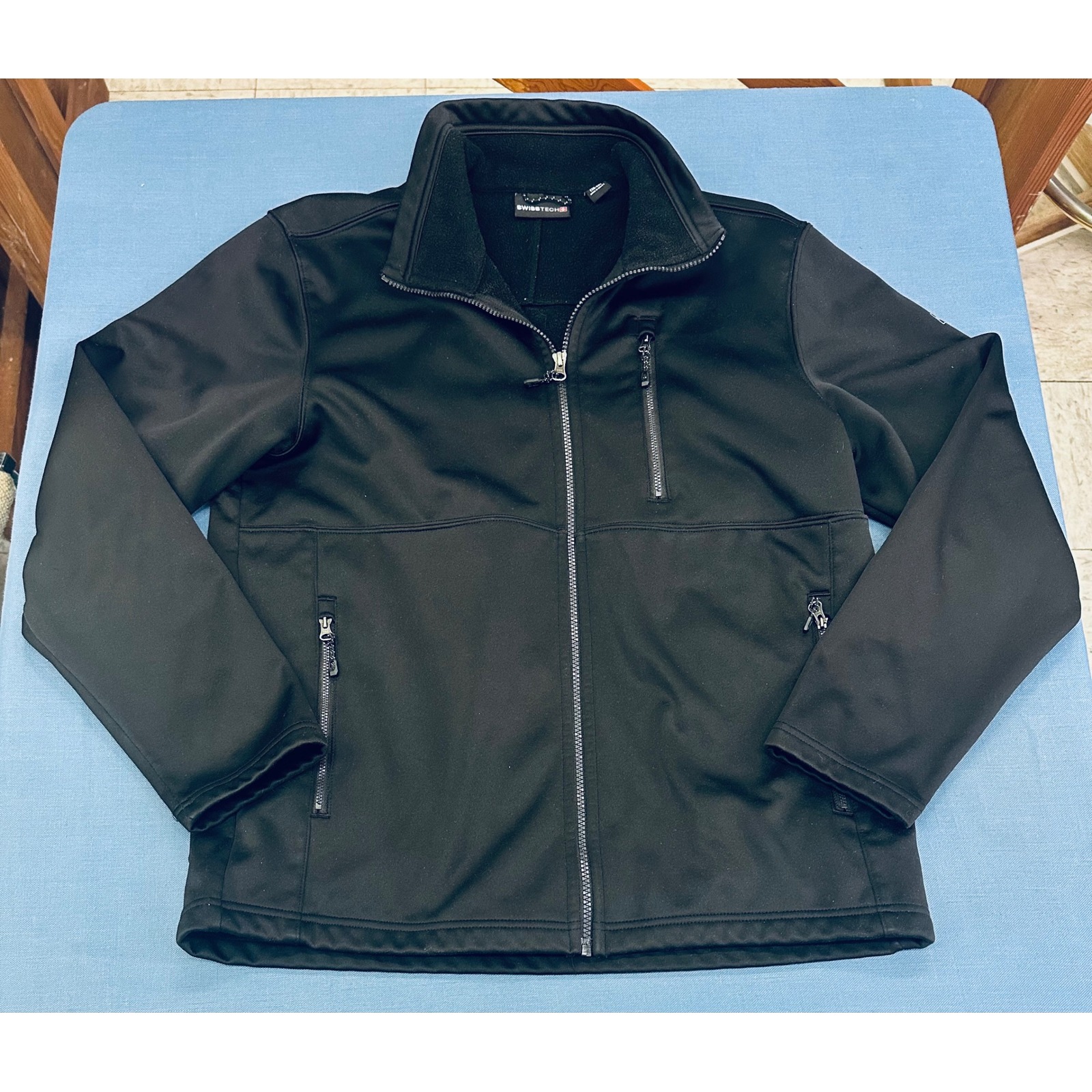 Swiss Tech Mens Softshell Jacket Black Fleece Lined Full Zip Size M 38-40